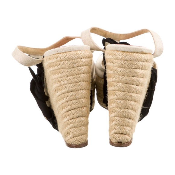 CHRISTIAN LOUBOUTIN size 39 neutral ankle wrap esp - Picture 3 of 12